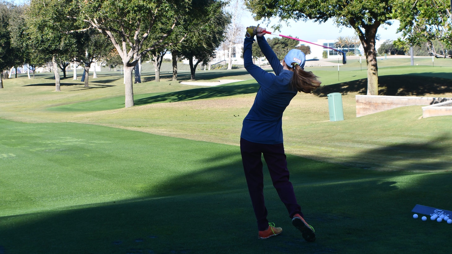 Travis' daughter can swing it!